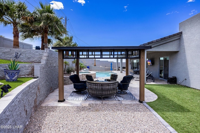 2800 Papeete Dr, Lake Havasu City, AZ 86404 - view of patio featuring a pool with connected hot tub and fence