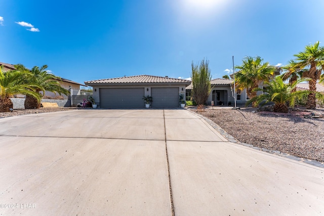 view of front facade with a garage