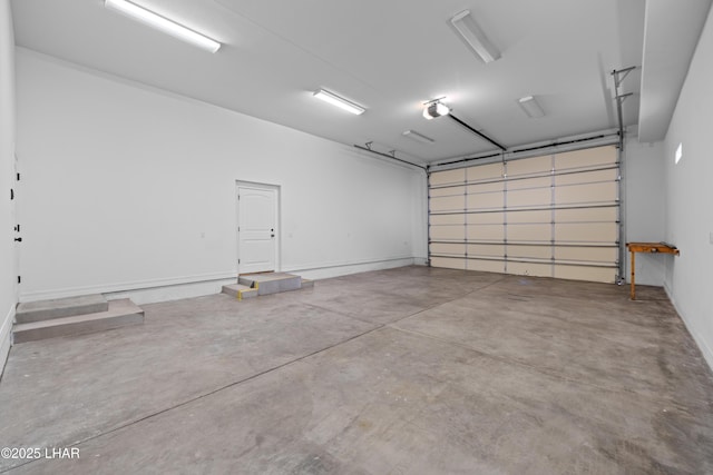 3370 Thunderhead Dr, Lake Havasu City, AZ 86406 - garage with a garage door opener