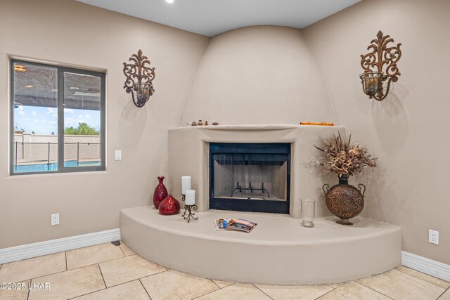 3370 Thunderhead Dr, Lake Havasu City, AZ 86406 - detailed view of a large fireplace and baseboards