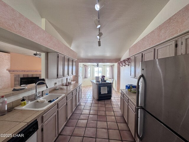 3861 Texoma Dr, Lake Havasu City, AZ 86404 - photo 15