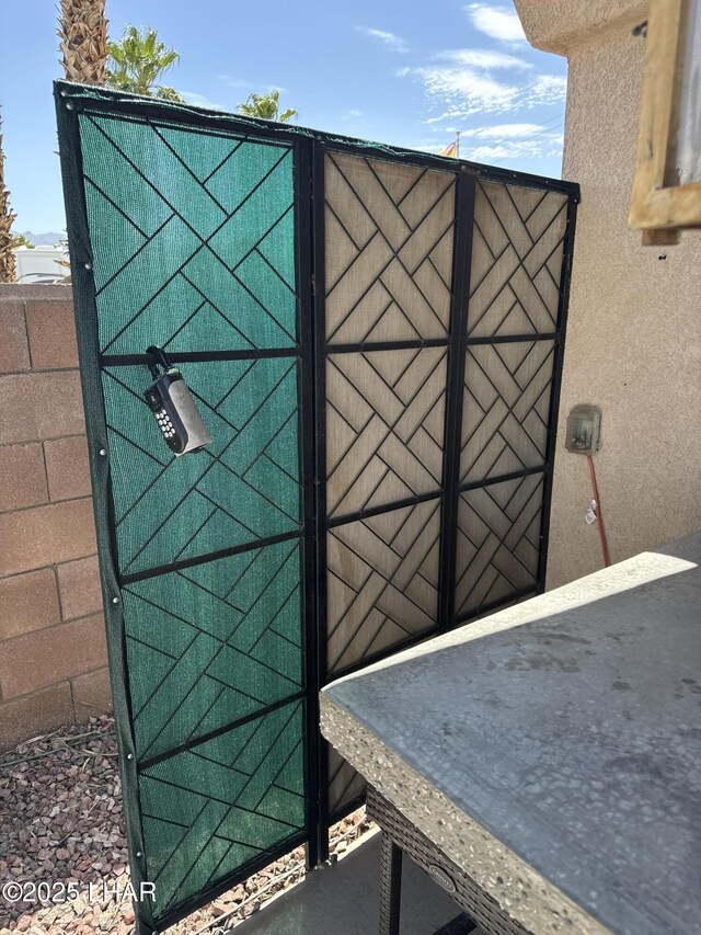 1905 Victoria Farms Rd, Lake Havasu City, AZ 86404