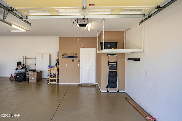 2554 Beverly Glen Dr, Lake Havasu City, AZ 86403 - garage featuring a garage door opener and baseboards