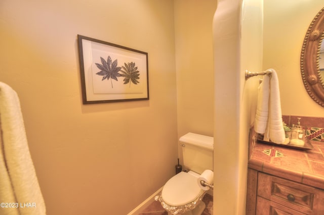 9124 Lakeview Dr, Parker, AZ 85344 - bathroom featuring toilet