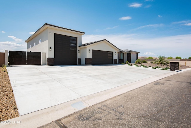 6393 S Via De Oro, Fort Mohave, AZ 86426 - photo 2