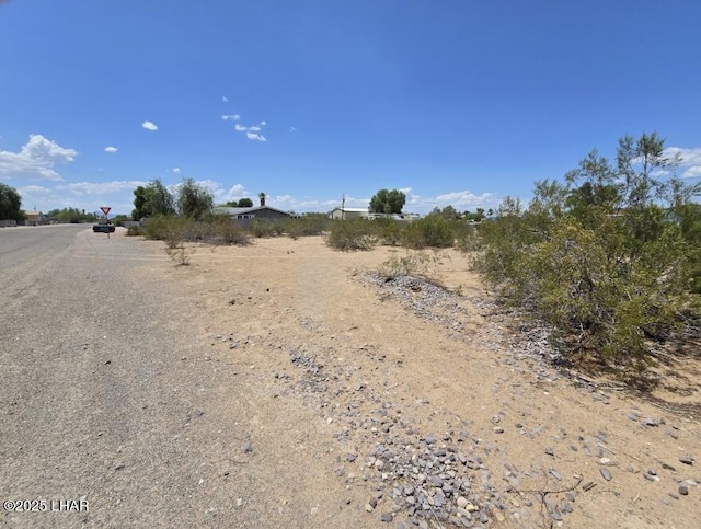 5415 Apache Dr, Golden Shores, AZ 86436