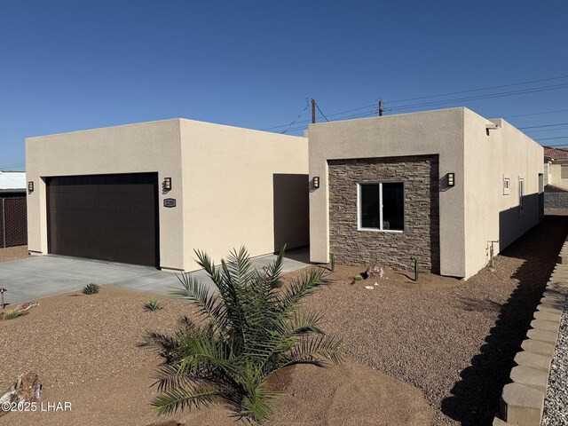 2205 Sandwood Dr, Lake Havasu City, AZ 86403 - photo 1