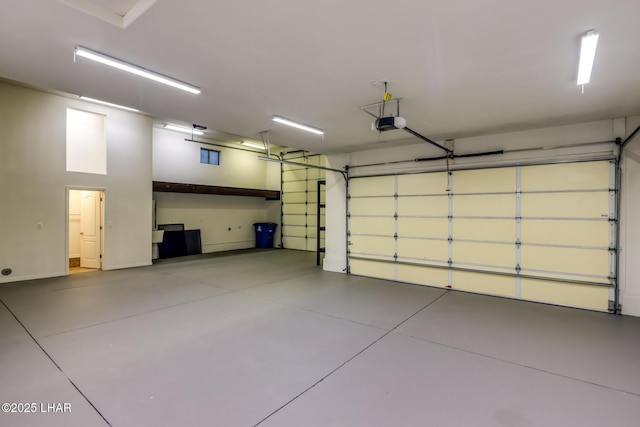 879 Window Rock Plz, Lake Havasu City, AZ 86406 - garage featuring a garage door opener