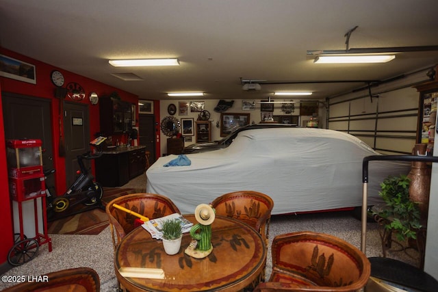 2870 Havasupai Blvd, Lake Havasu City, AZ 86404 - garage with a garage door opener