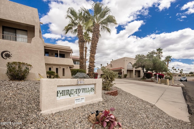 view of community / neighborhood sign