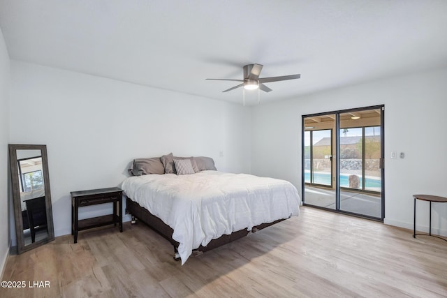 bedroom featuring access to exterior, light wood-style flooring, baseboards, and ceiling fan