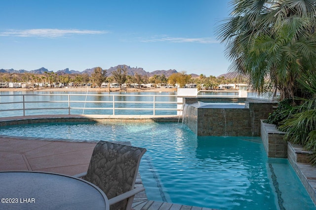 8480 Miraleste Shores Dr, Parker, AZ 85344 - outdoor pool with a water and mountain view