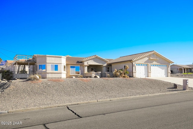 view of front facade with a garage