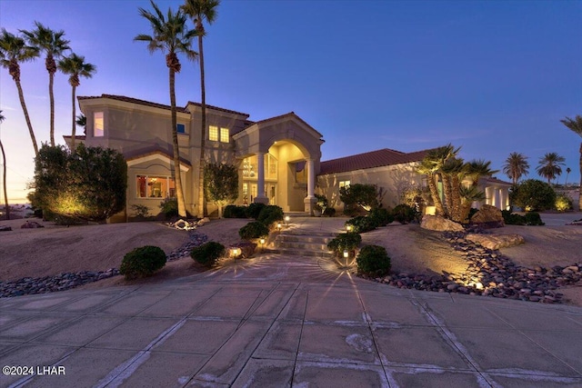 view of mediterranean / spanish-style home