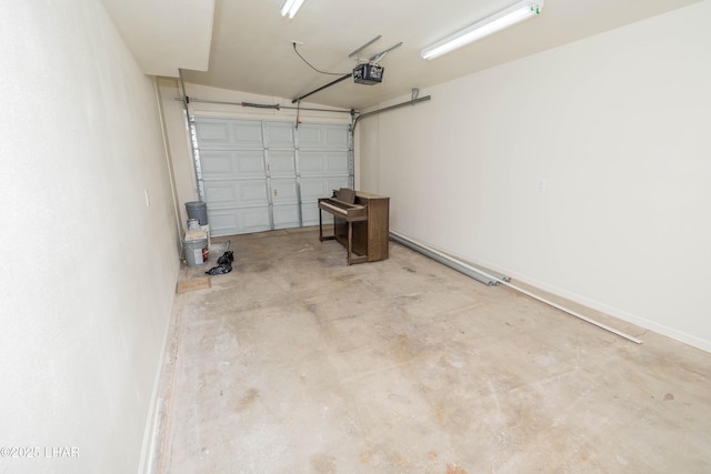31447 Marine Dr, Parker, AZ 85344 - garage featuring a garage door opener