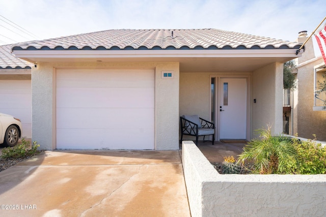 8625 Riverside Dr Unit 55, Parker, AZ 85344 - view of front of house with a garage