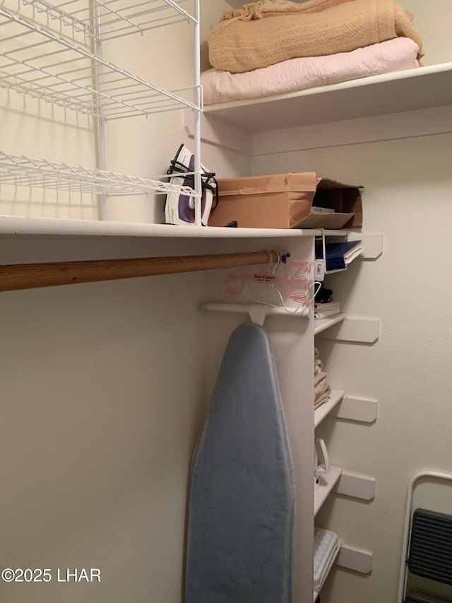 1989 Mesquite Ave Unit 2, Lake Havasu City, AZ 86403 - view of walk in closet