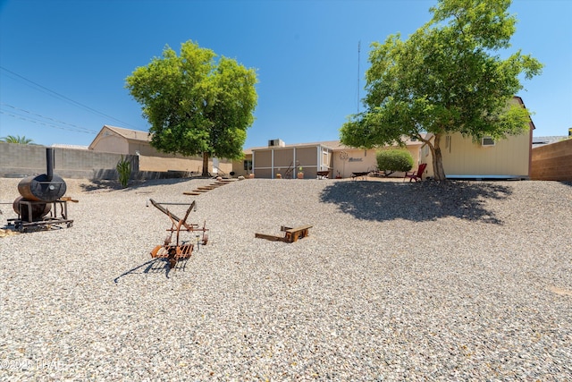 3841 Big Horn Dr, Lake Havasu City, AZ 86406 - view of yard with a sunroom