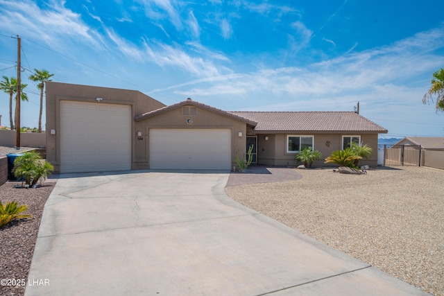 544 Pinal Ln, Lake Havasu City, AZ 86404 - photo 1