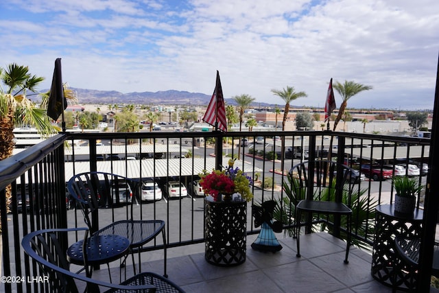 777 Harrah Way Unit 314, Lake Havasu City, AZ 86403 - balcony featuring a mountain view
