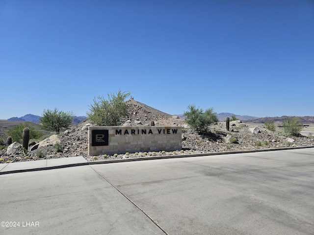 Listing photo 2 for 2364 Lake Ridge Way, Lake Havasu City AZ 86406