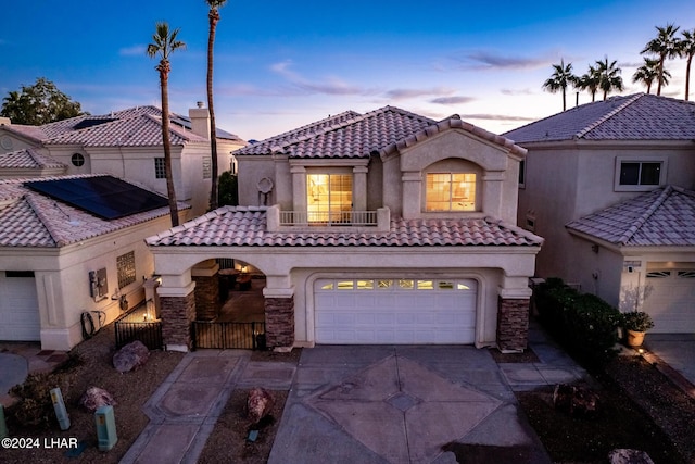 1351 London Bridge Rd Unit 2, Lake Havasu City, AZ 86404 - aerial view at dusk featuring a mountain view