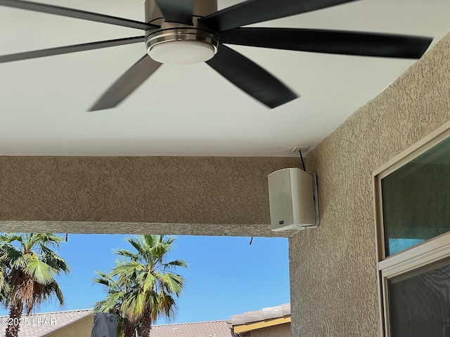 1737 E Alder Cir, Lake Havasu City, AZ 86404 - detailed view of stucco siding and ceiling fan