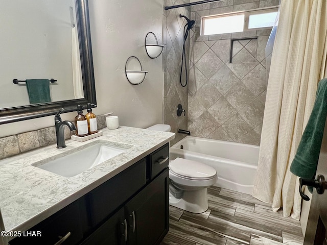 1737 E Alder Cir, Lake Havasu City, AZ 86404 - bathroom with shower / tub combo with curtain, toilet, vanity, and wood finished floors