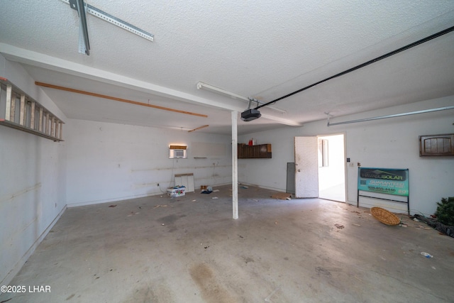 2340 Jamaica Blvd S, Lake Havasu City, AZ 86406 - garage featuring a garage door opener