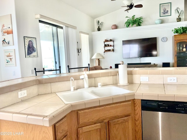 2439 Dawn Dr, Lake Havasu City, AZ 86404 - photo 17