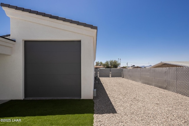 2185 Palo Verde Blvd S, Lake Havasu City, AZ 86403 - view of garage