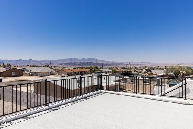 2185 Palo Verde Blvd S, Lake Havasu City, AZ 86403 - patio / terrace featuring a residential view and a mountain view