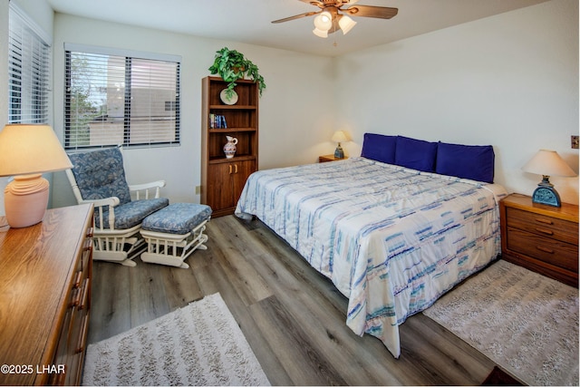500 S Lake Havasu Ave N Unit A12, Lake Havasu City, AZ 86403 - bedroom featuring a ceiling fan and wood finished floors