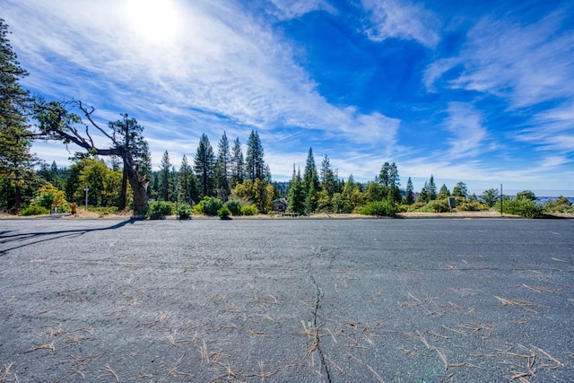 Listing photo 2 for 39516 Sunset Rock Ln, Shaver Lake CA 93664