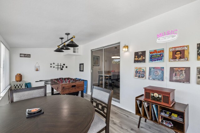 925 S Purdue Ave, Fresno, CA 93727 - dining room with wood finished floors