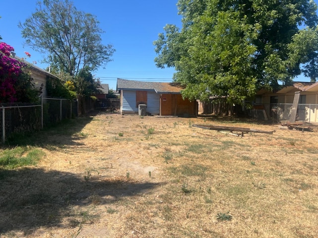 Listing photo 2 for 792 E Duff Ave, Reedley CA 93654