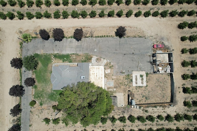 12647 E Clarkson Ave, Kingsburg, CA 93631 - birds eye view of property featuring a rural view