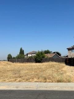 5275 N Ensanada, Fresno CA, 93723 land for sale