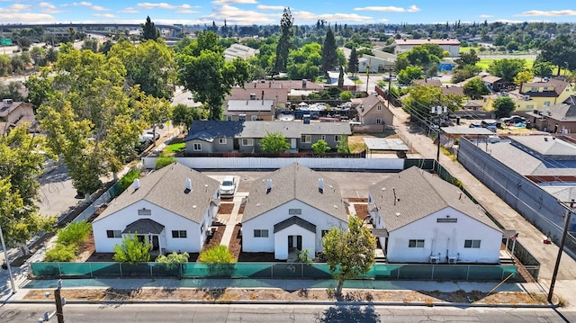 628 N Fresno St, Fresno, CA 93701 - birds eye view of property with a residential view