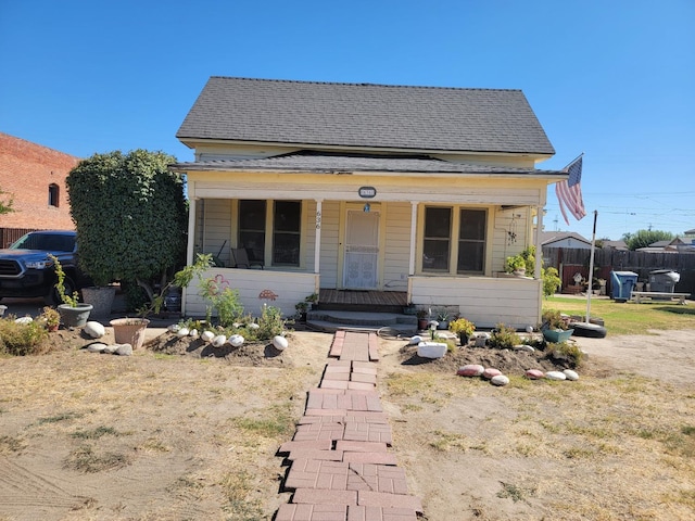 bungalow-style house featuring covered porch