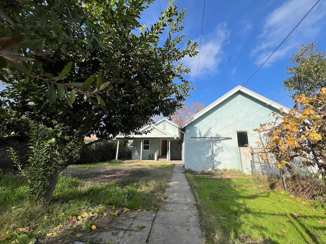 view of home's exterior