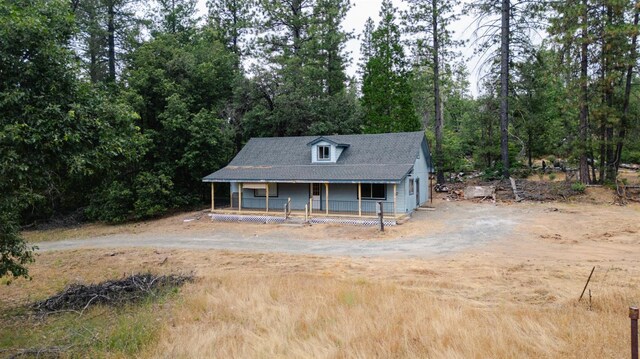 view of front of house featuring a porch