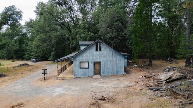 view of outdoor structure