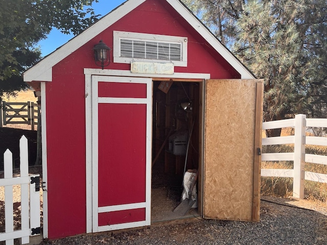 view of outbuilding