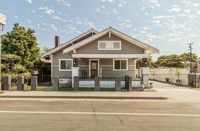 view of front of home with covered porch