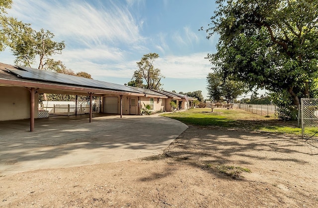 view of yard with a garage