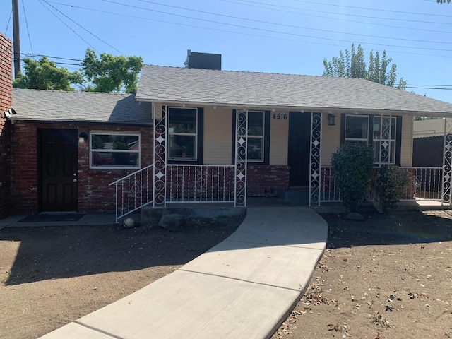 view of front of property with covered porch