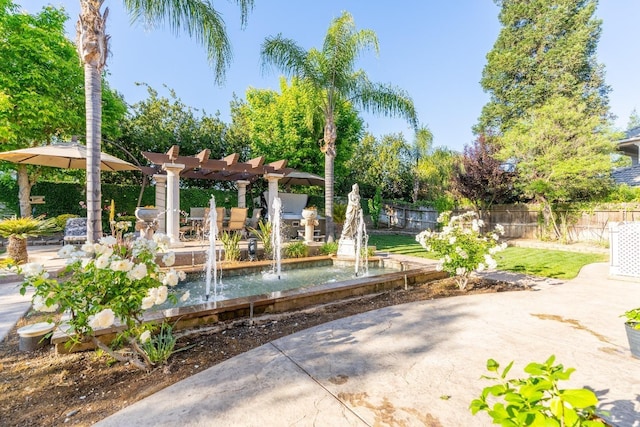 view of home's community with a patio