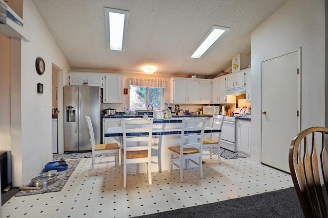 3363 S Anchor Ave, Orange Cove, CA 93646 - photo 22