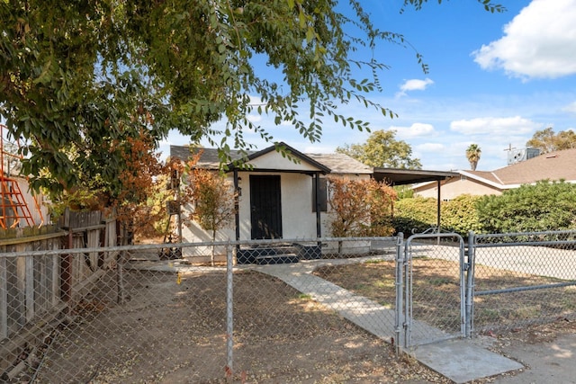 view of front of house